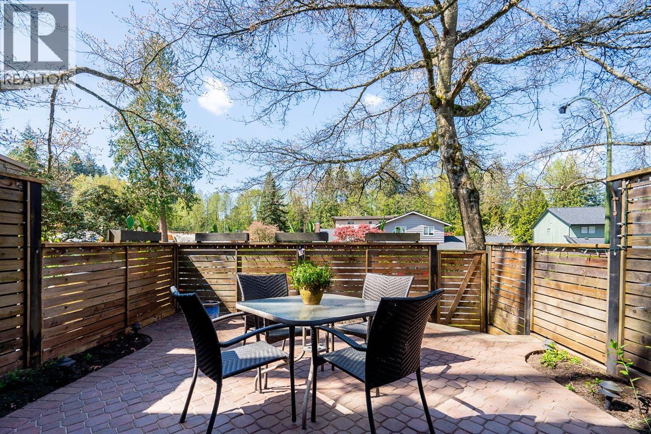 2 1960 RUFUS DRIVE, North Vancouver