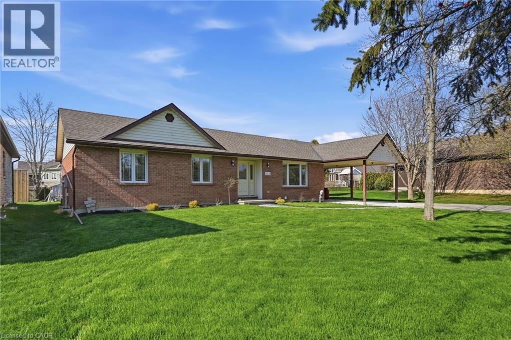 133 NEW LAKESHORE Road - 2