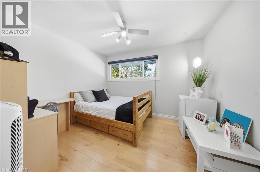 71 PINECREST Drive — photo 15