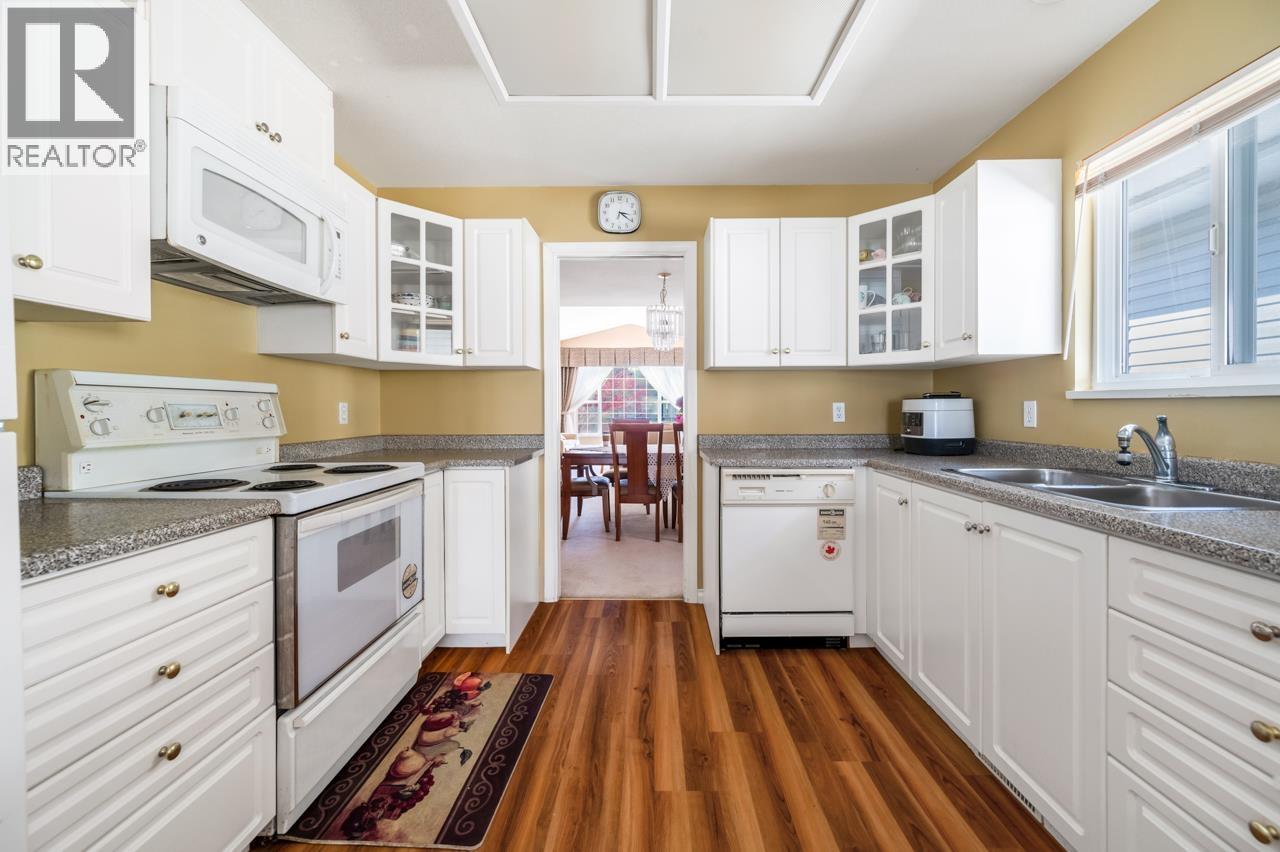 3156 JERVIS STREET, Port Coquitlam