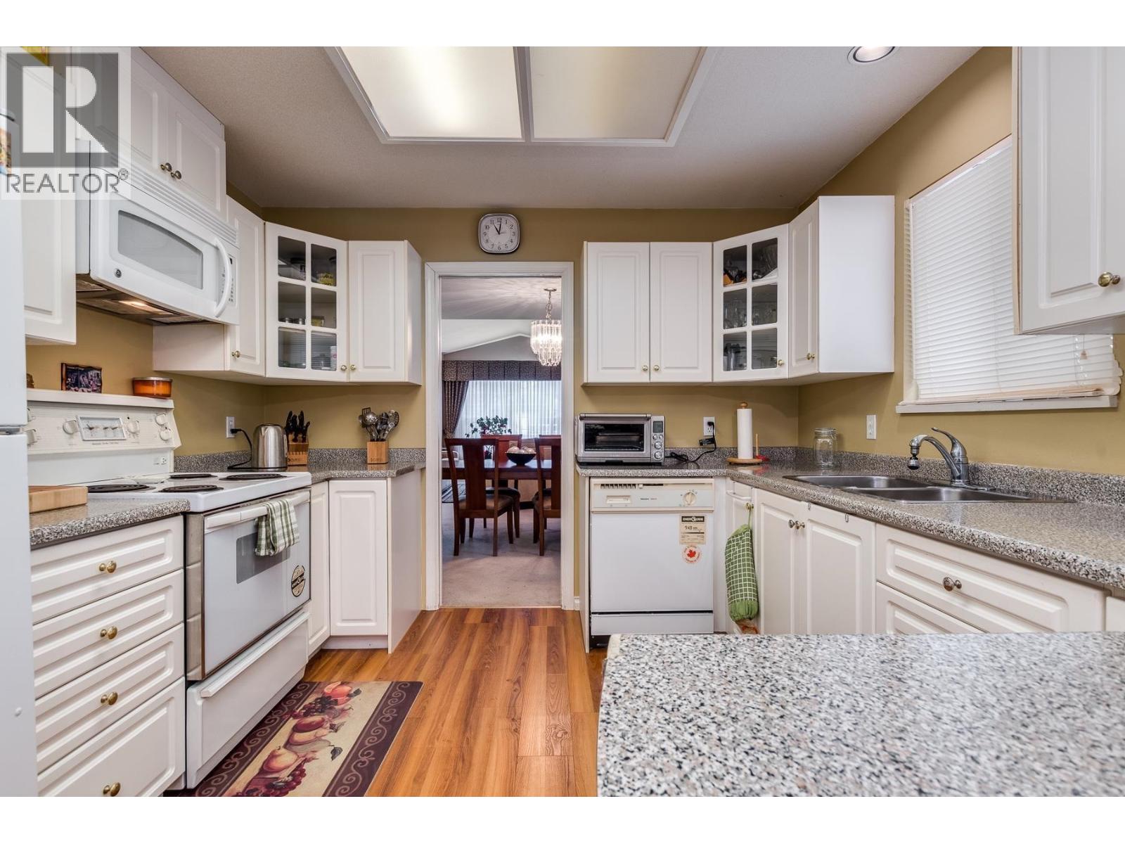3156 JERVIS STREET, Port Coquitlam