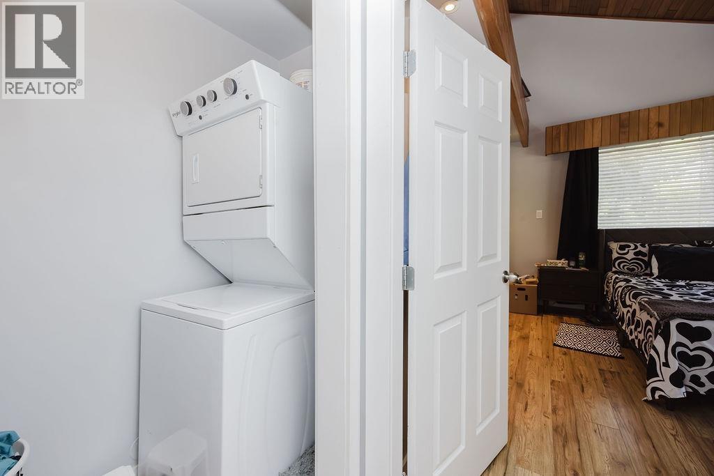 5899 SPRIGGS ROAD, Madeira Park