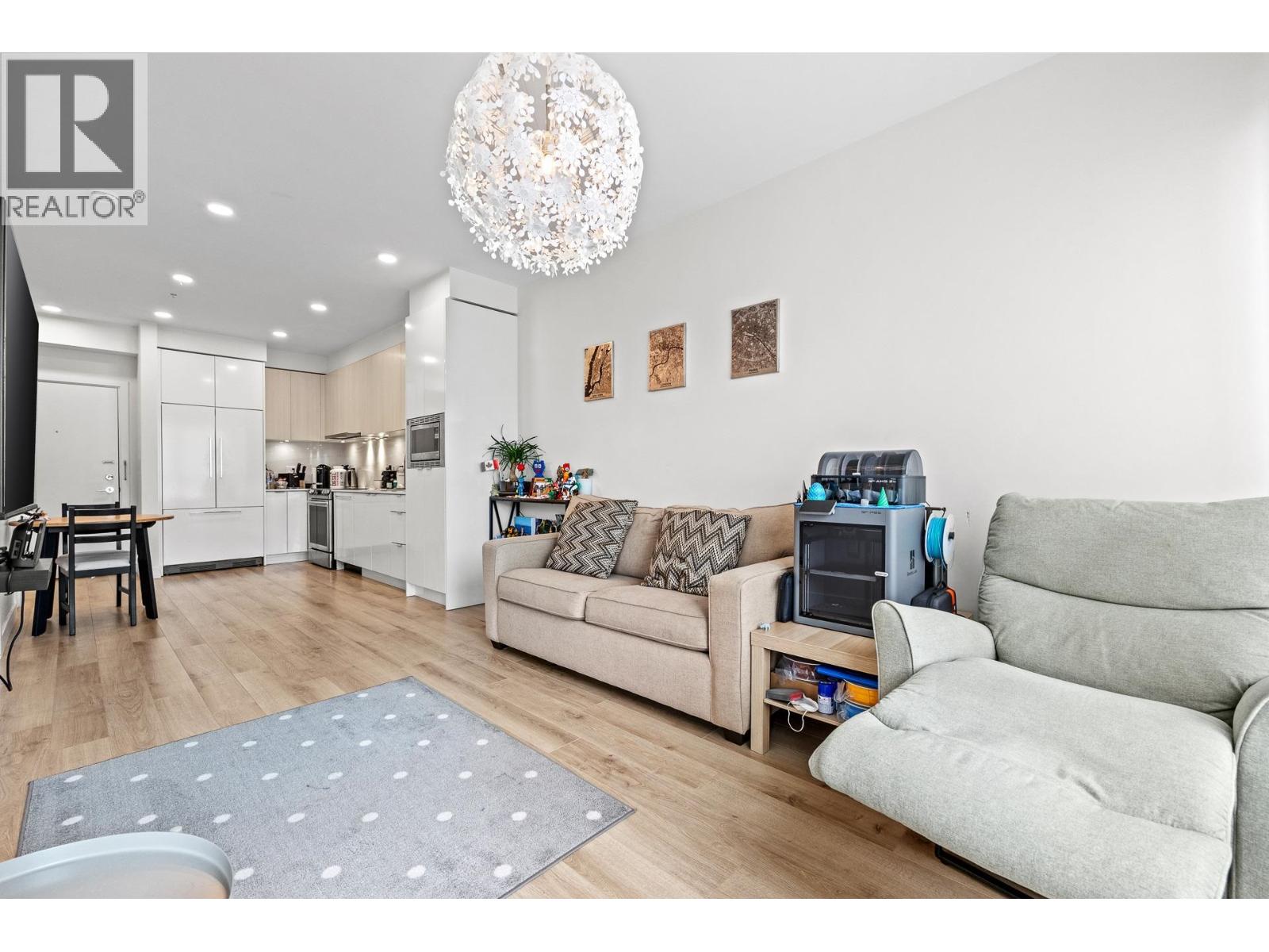 #215-1892 STARLING Drive, Tsawwassen