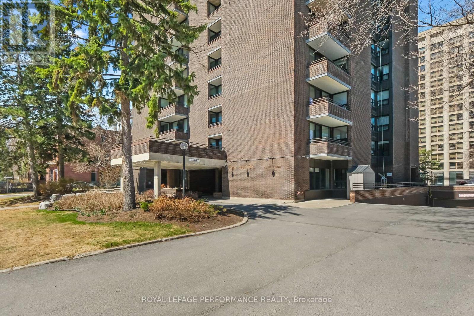 #1003 71 SOMERSET STREET W - 2