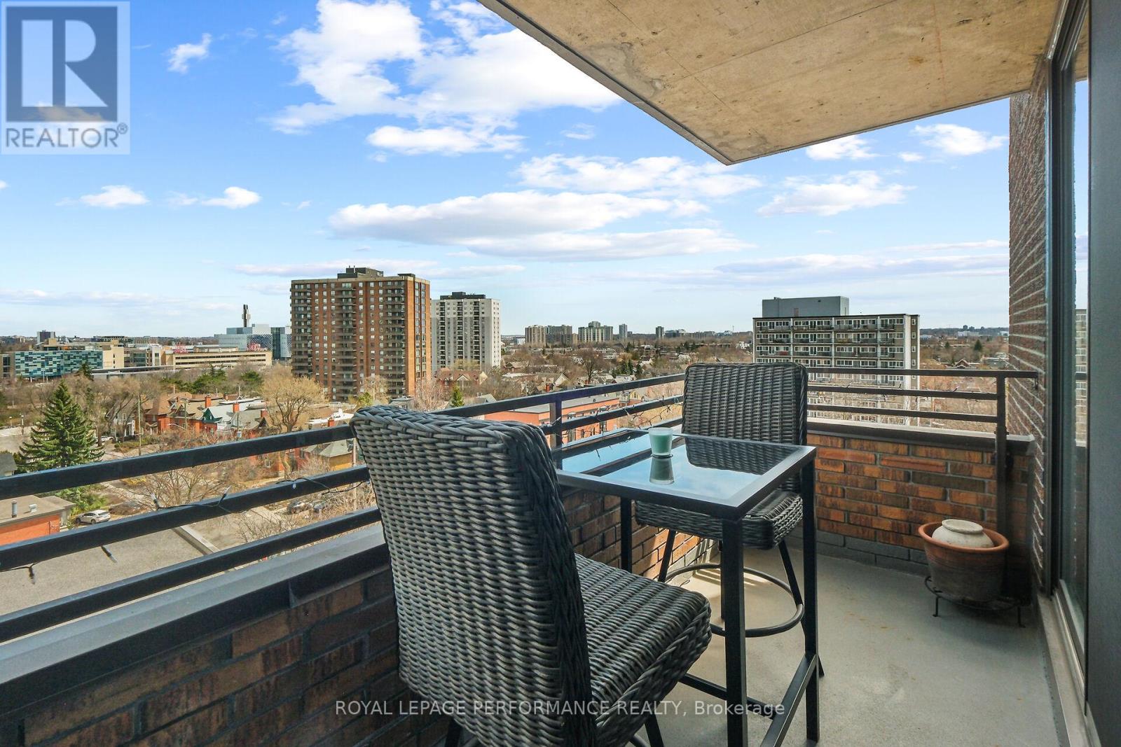 #1003 71 SOMERSET STREET W - 41