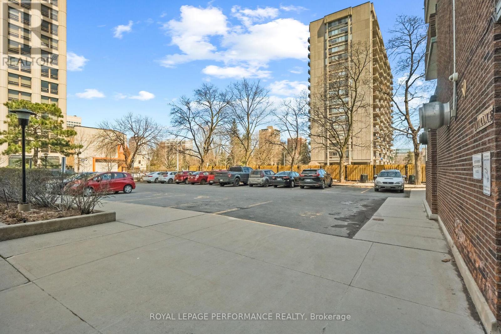 #1003 71 SOMERSET STREET W - 47