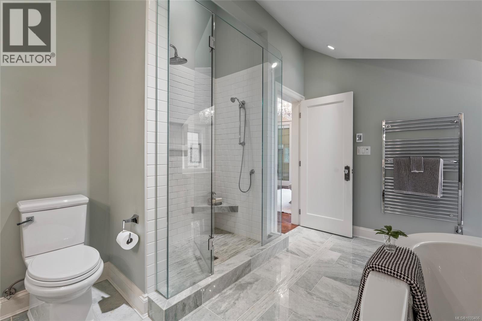 1690 Ash Rd - 26