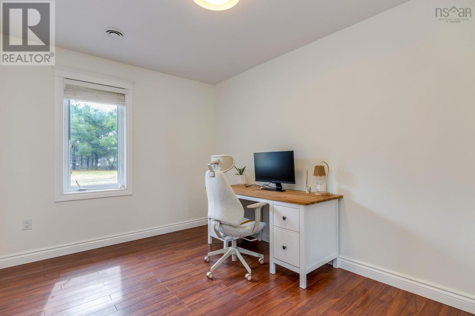 Property 18 of 28 of 51 Sandy Point Road