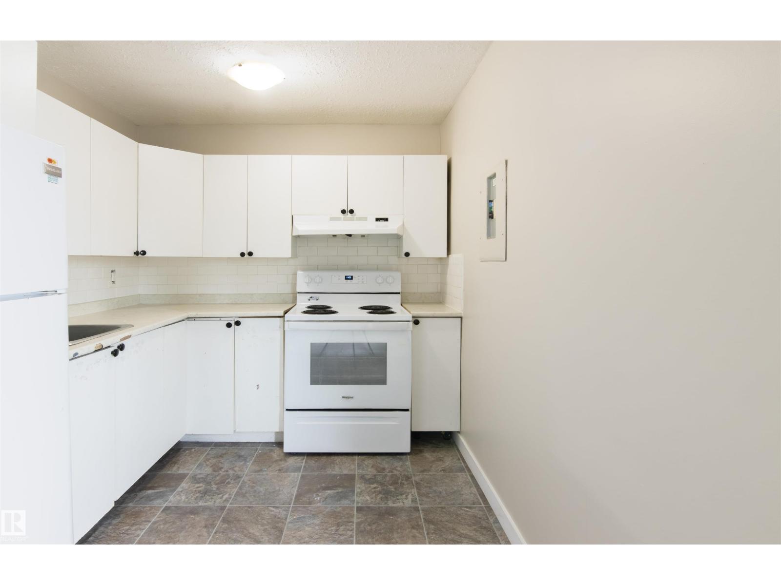 11029 95 ST NW, Edmonton