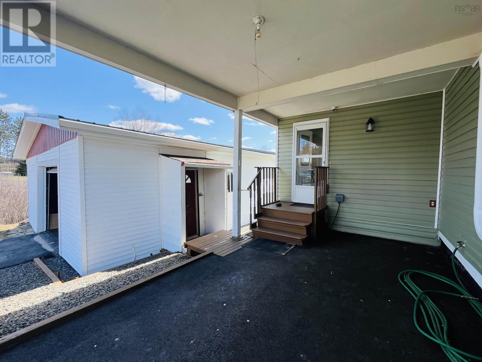 Property 15 of 36 of 1058 Little Forks