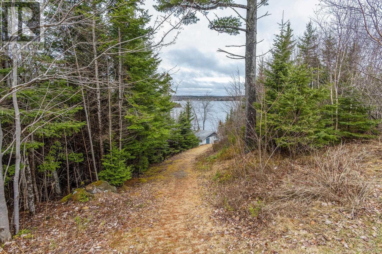 Property 25 of 28 of 51 Sandy Point Road