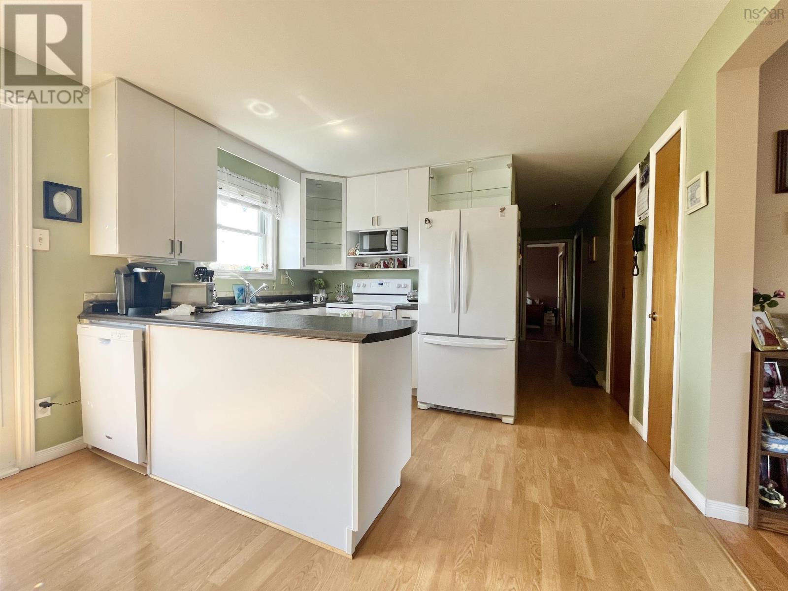 Property 22 of 36 of 1058 Little Forks