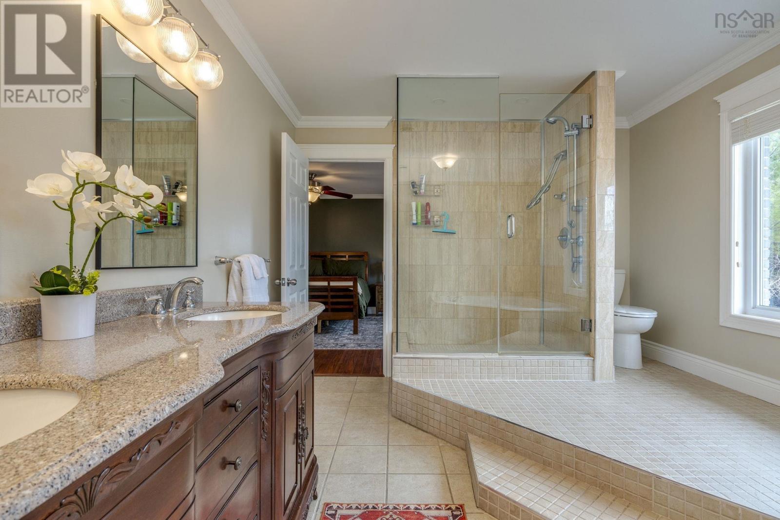 Property 24 of 28 of 51 Sandy Point Road