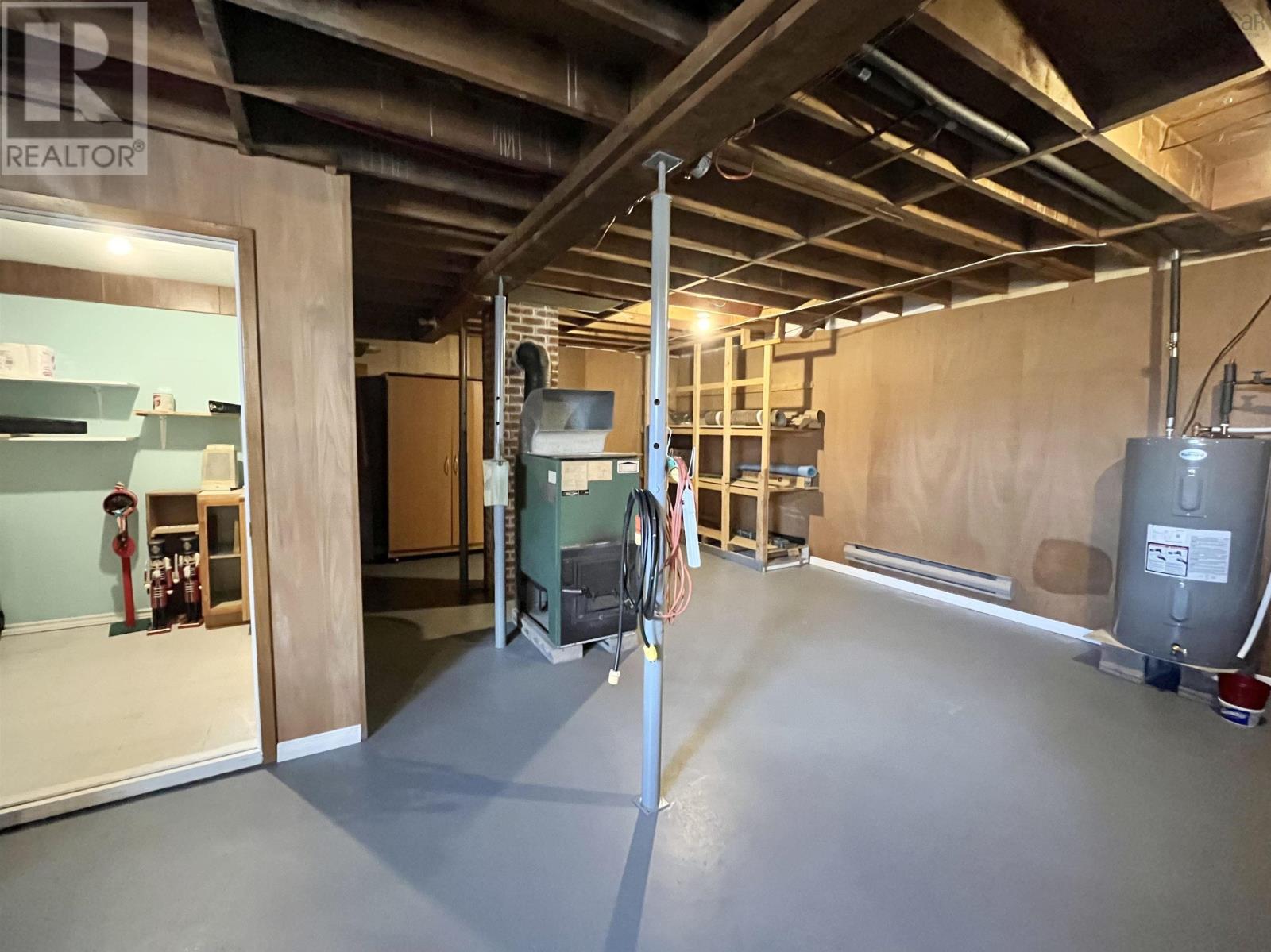 Property 33 of 36 of 1058 Little Forks