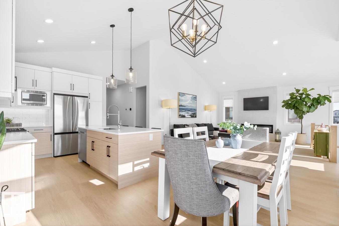 17 EVERMORE CR, St. Albert