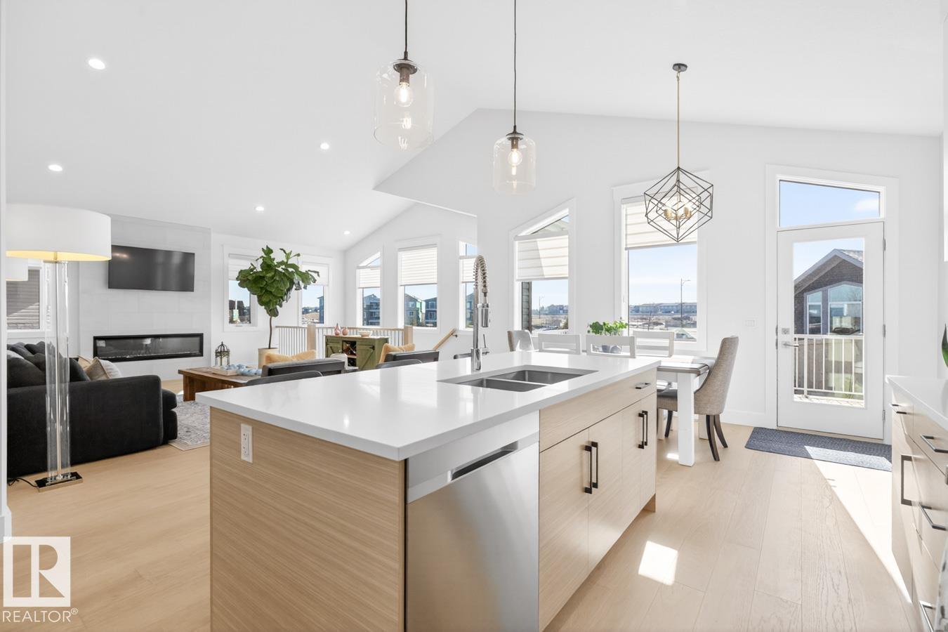 17 EVERMORE CR, St. Albert