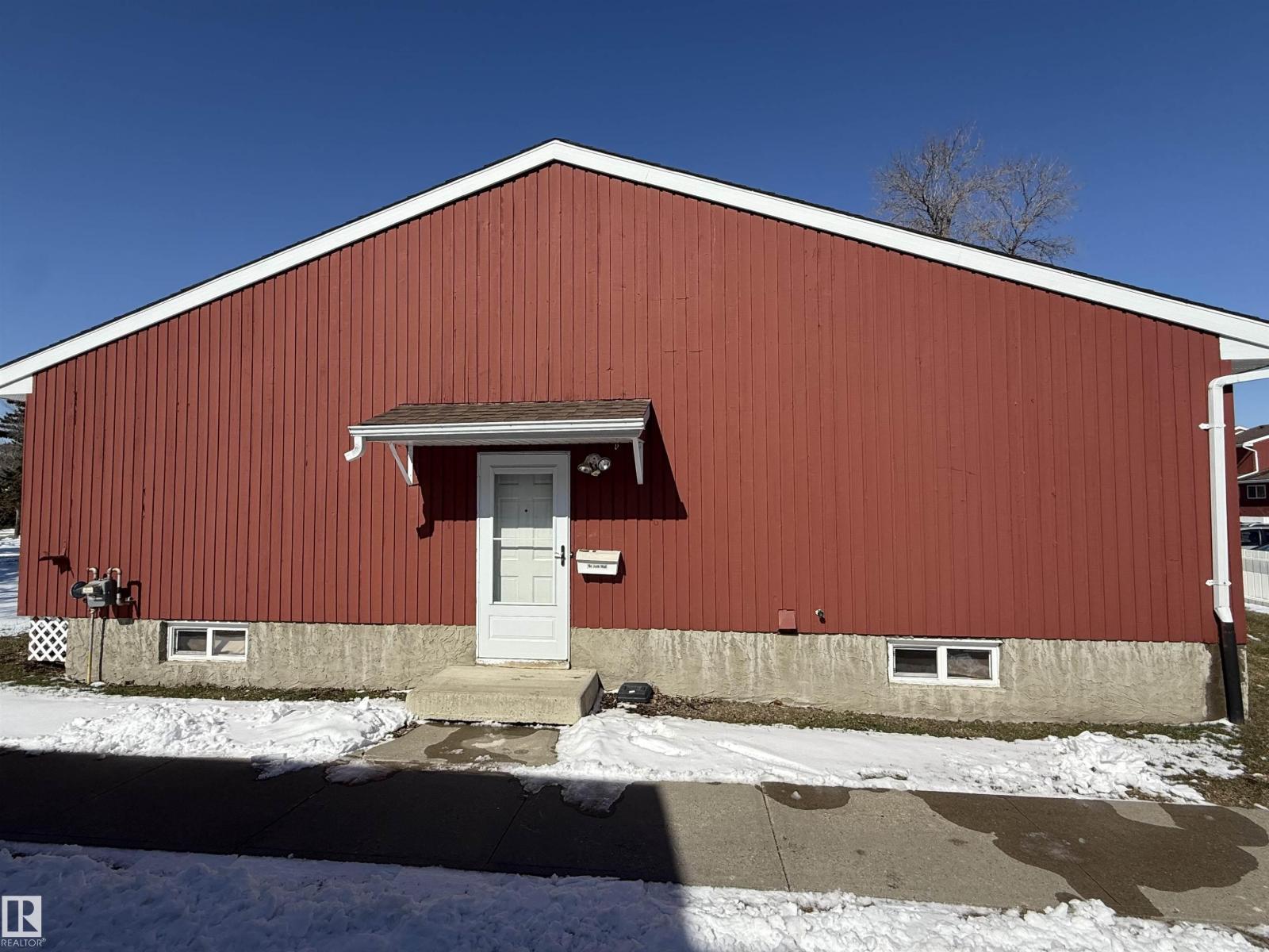 10654 BEAUMARIS RD NW, Edmonton