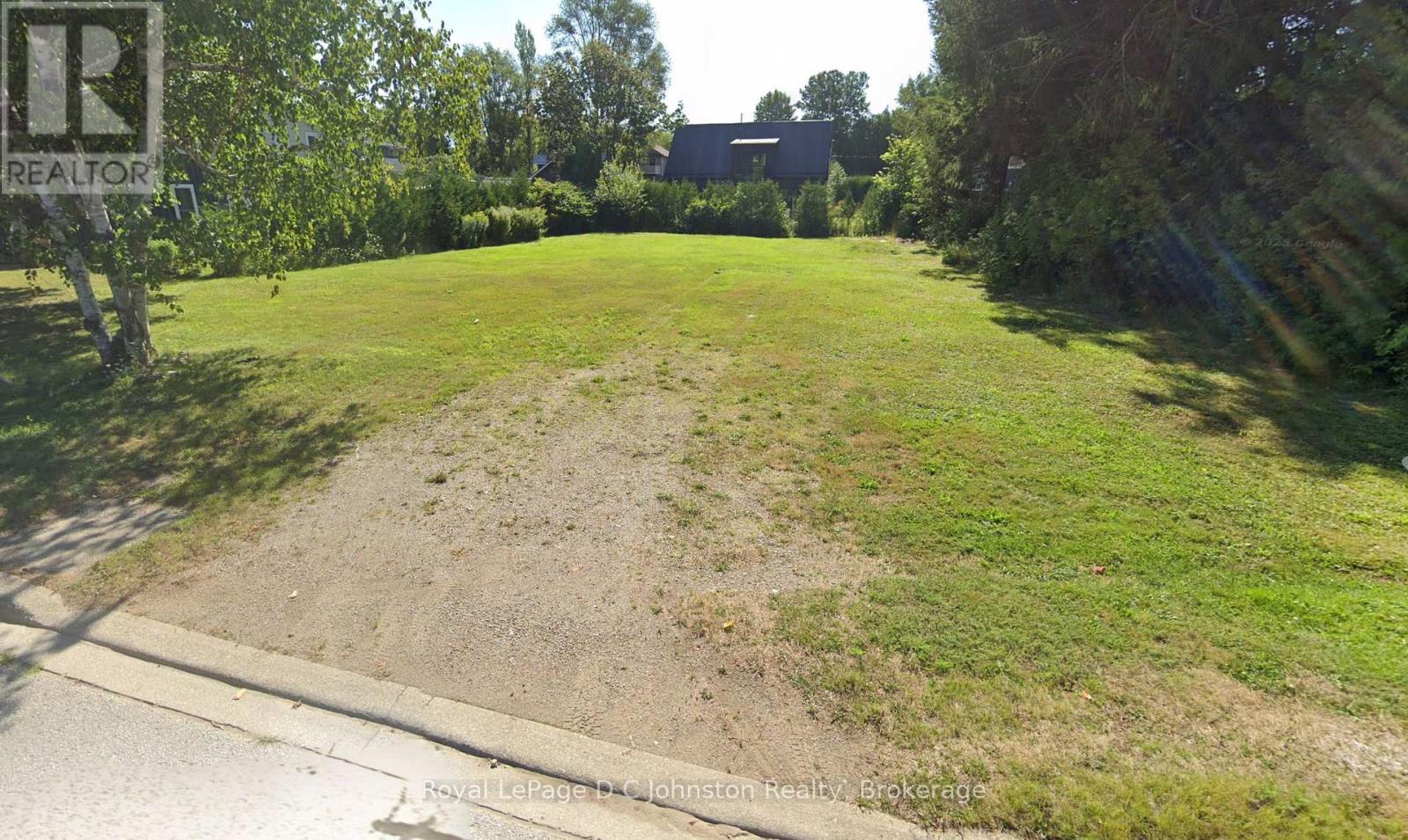 160 HURON STREET S - photo 2