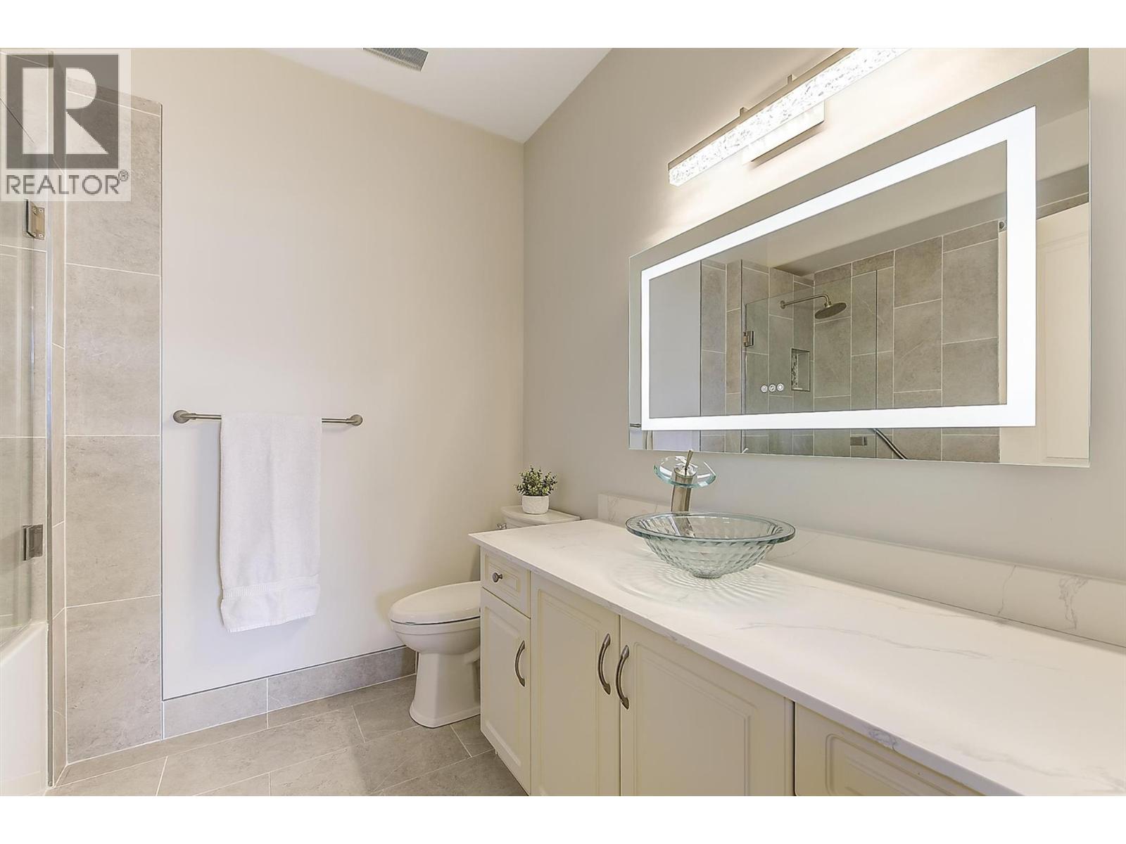  2240 Terrero Place, Westbank