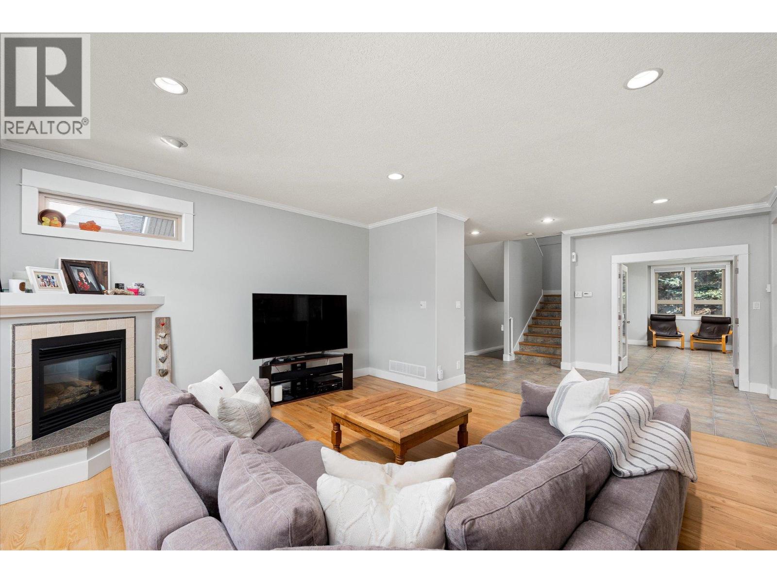 #14 7769 Okanagan Landing Road - 9