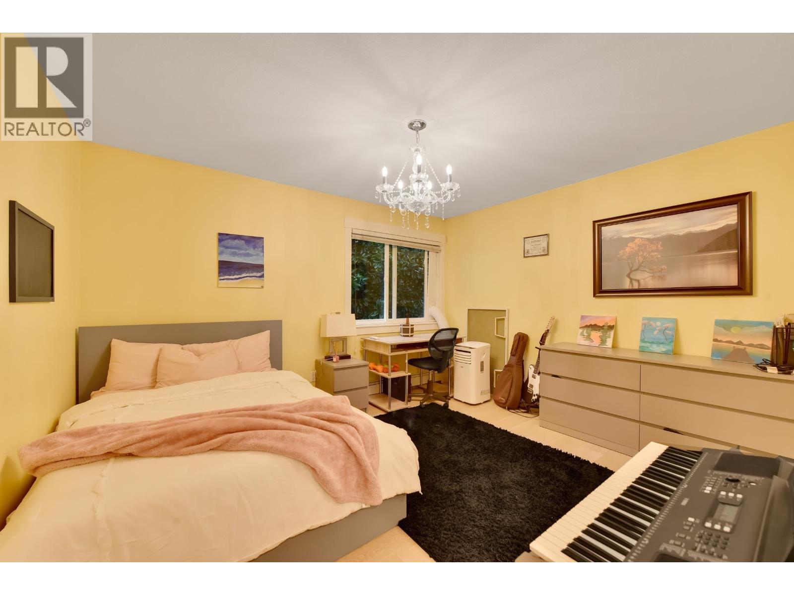 5268 GLEN ABBEY Place, Delta