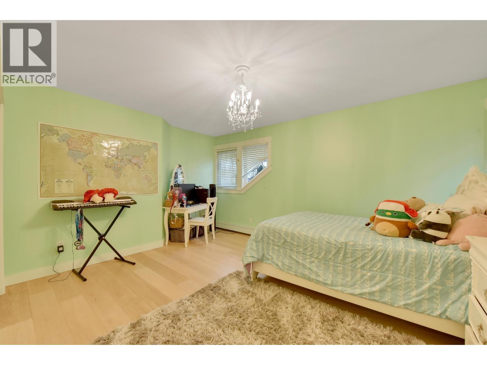 5268 GLEN ABBEY Place, Delta