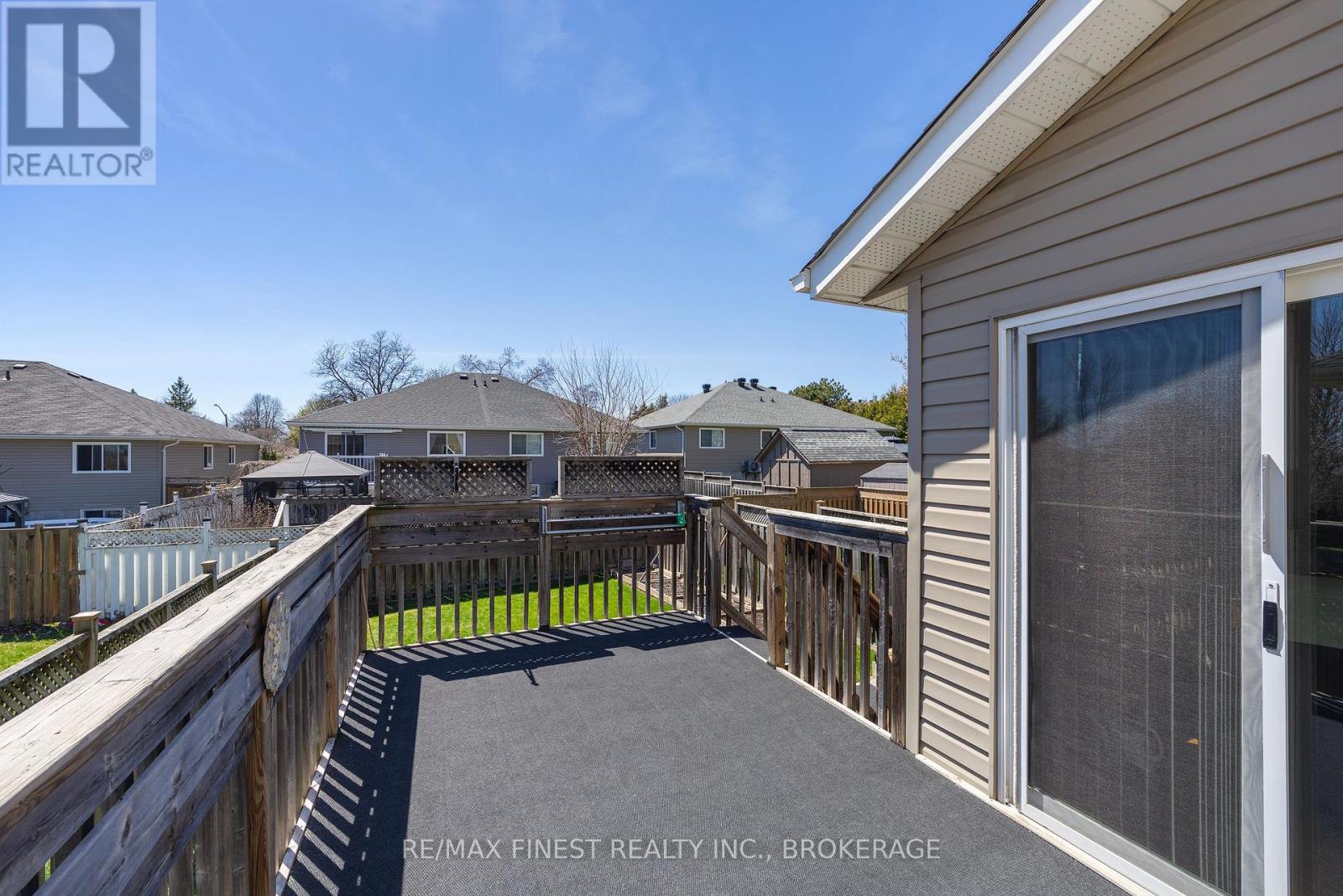 6 KARLEE COURT - 42