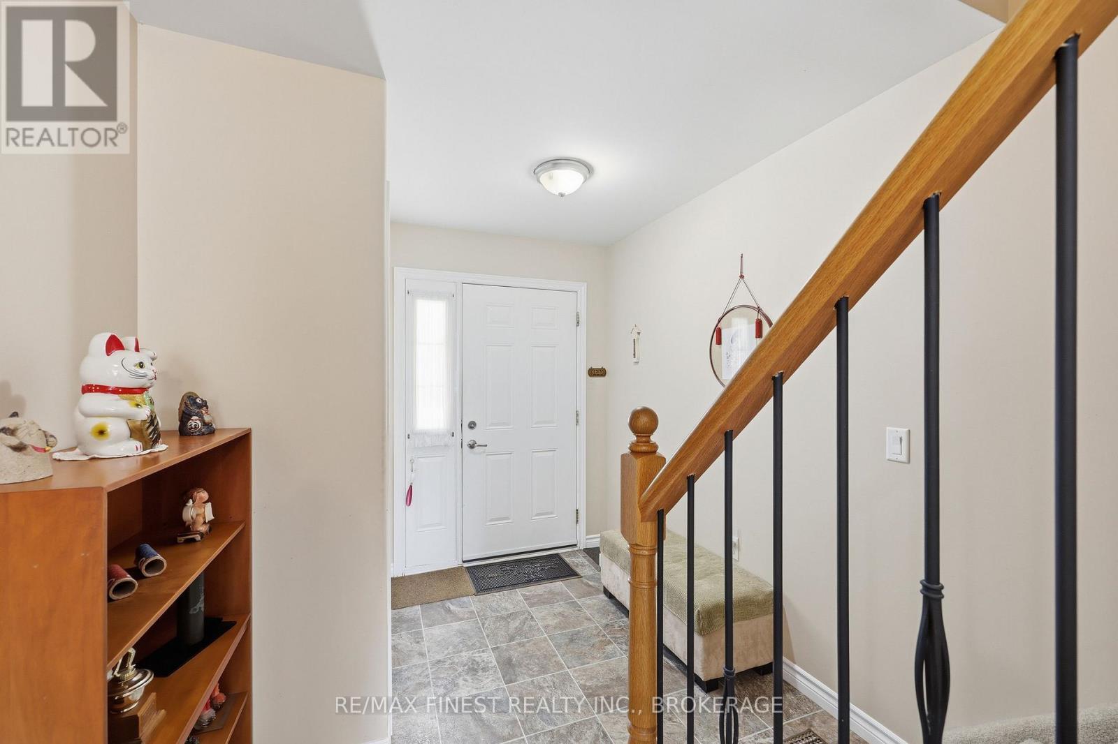 6 KARLEE COURT - 7