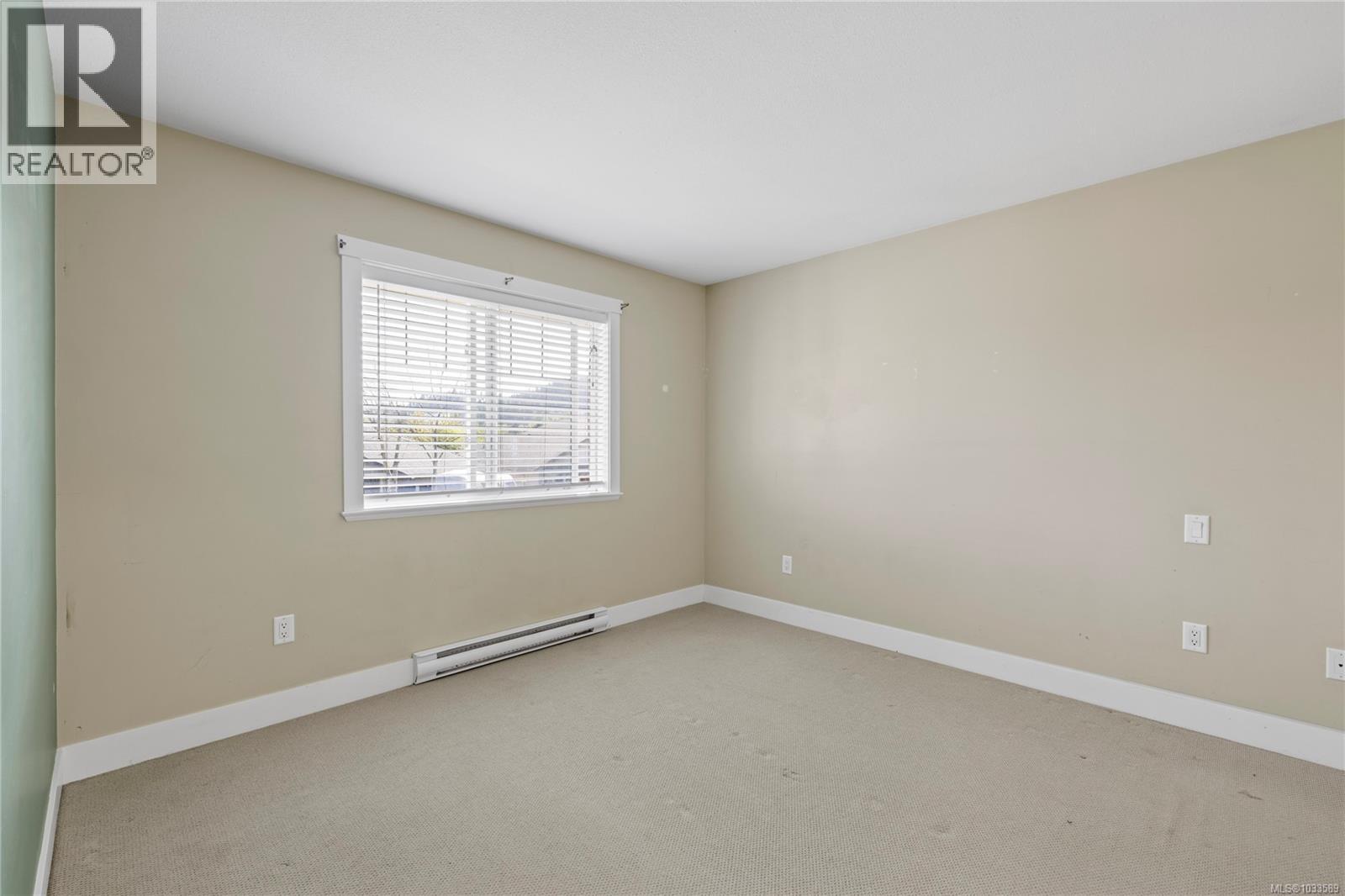 921 Sarum Rise Way - 14