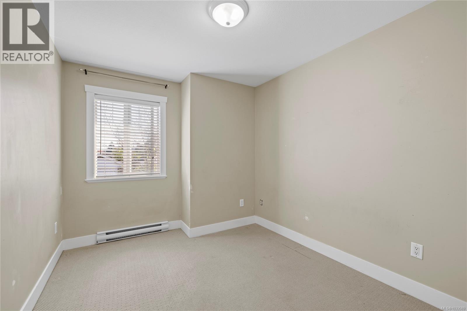 921 Sarum Rise Way - 18