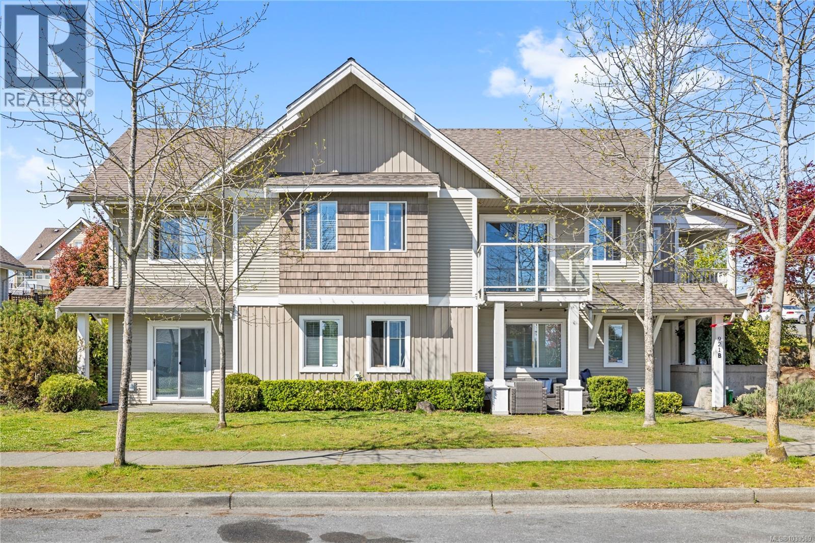 921 Sarum Rise Way - 38
