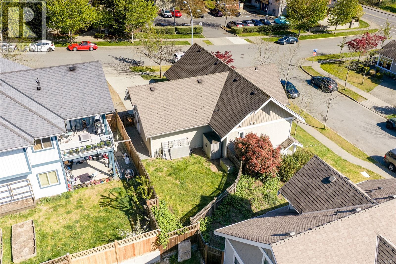921 Sarum Rise Way - 41