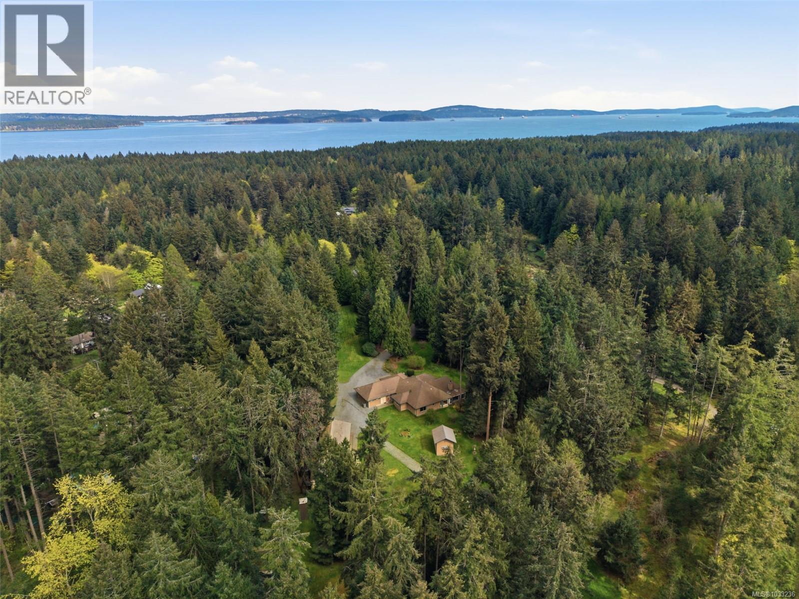 3215 Graham Rd - Image 3