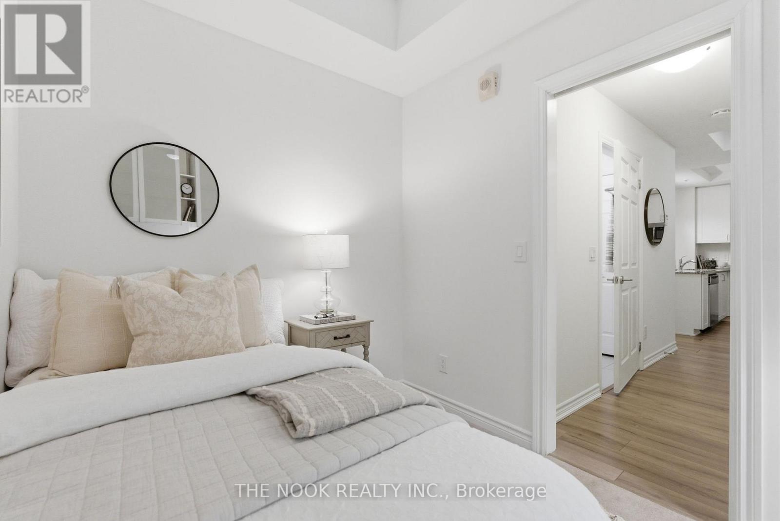 #101 670 GORDON STREET - 20