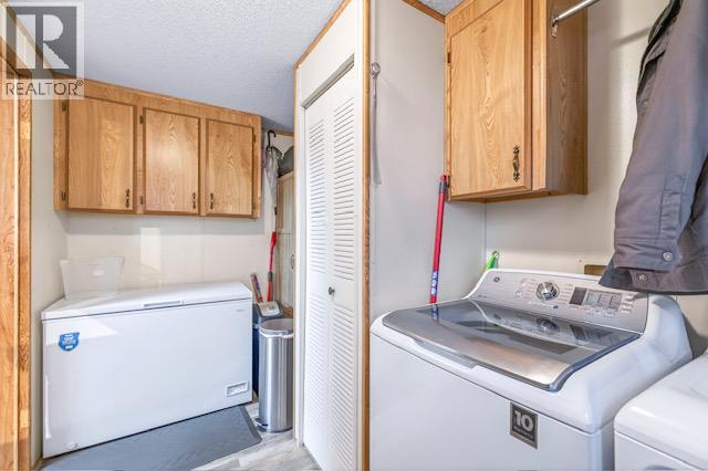 236 Riverside Drive - 12