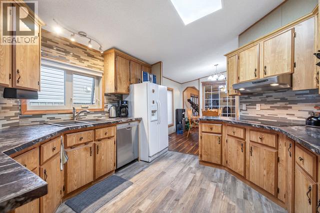 236 Riverside Drive - 13