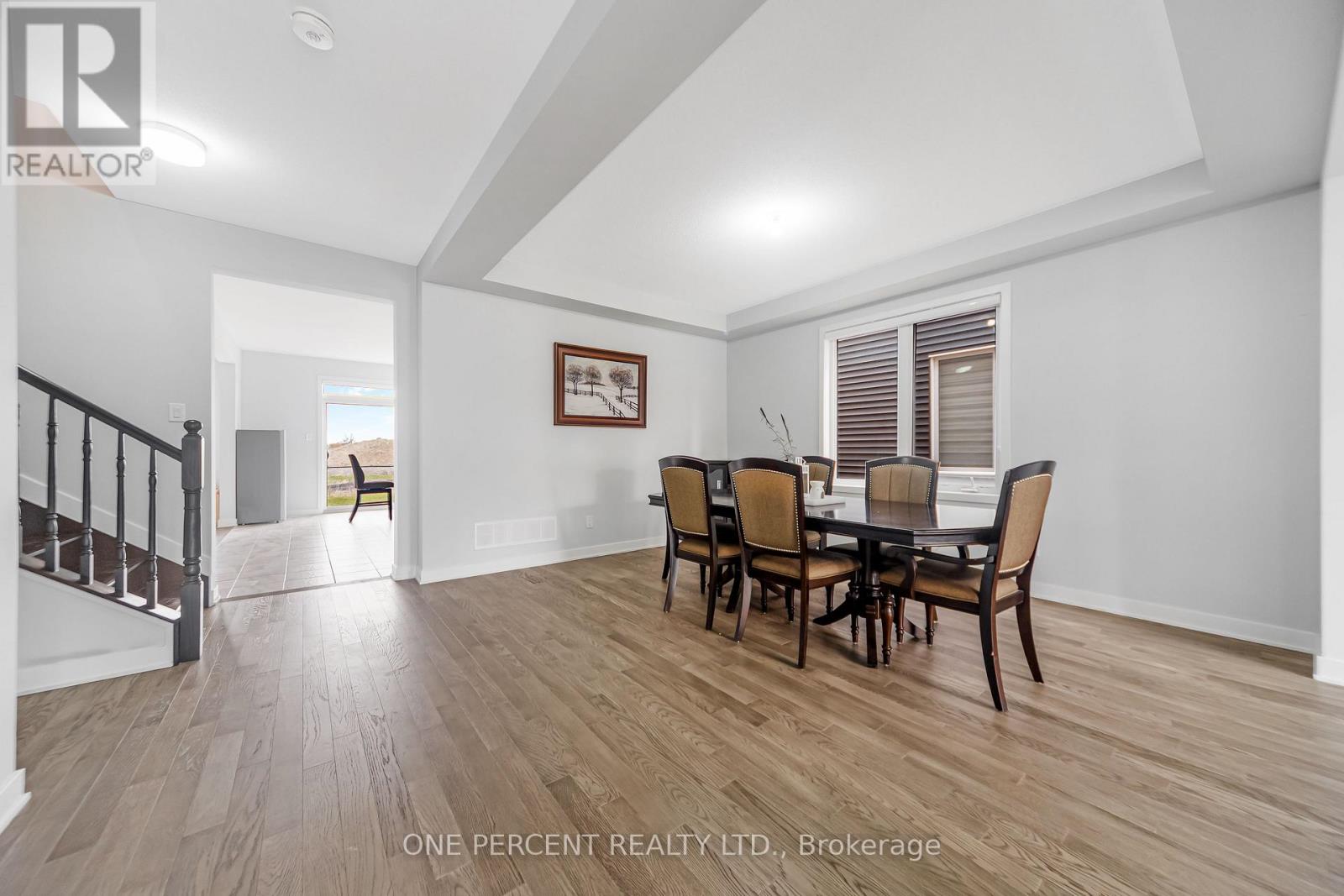 1016 SHOWMAN STREET - 3