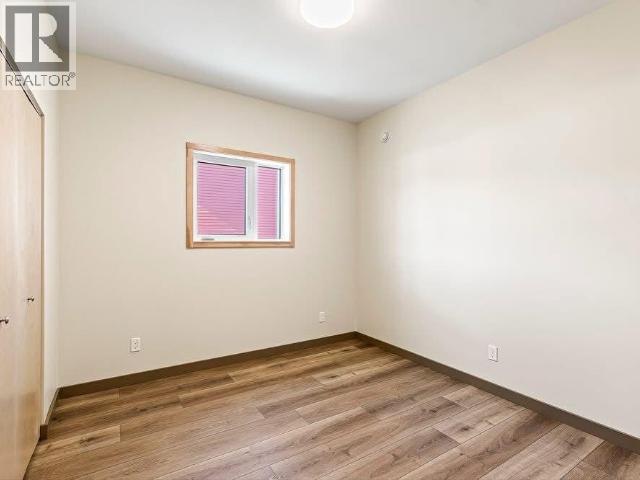 10 ALERT AVENUE - 12
