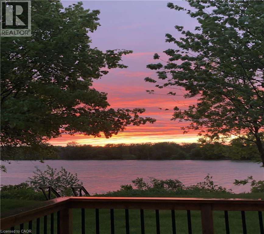 1042 RIVER Road - 32