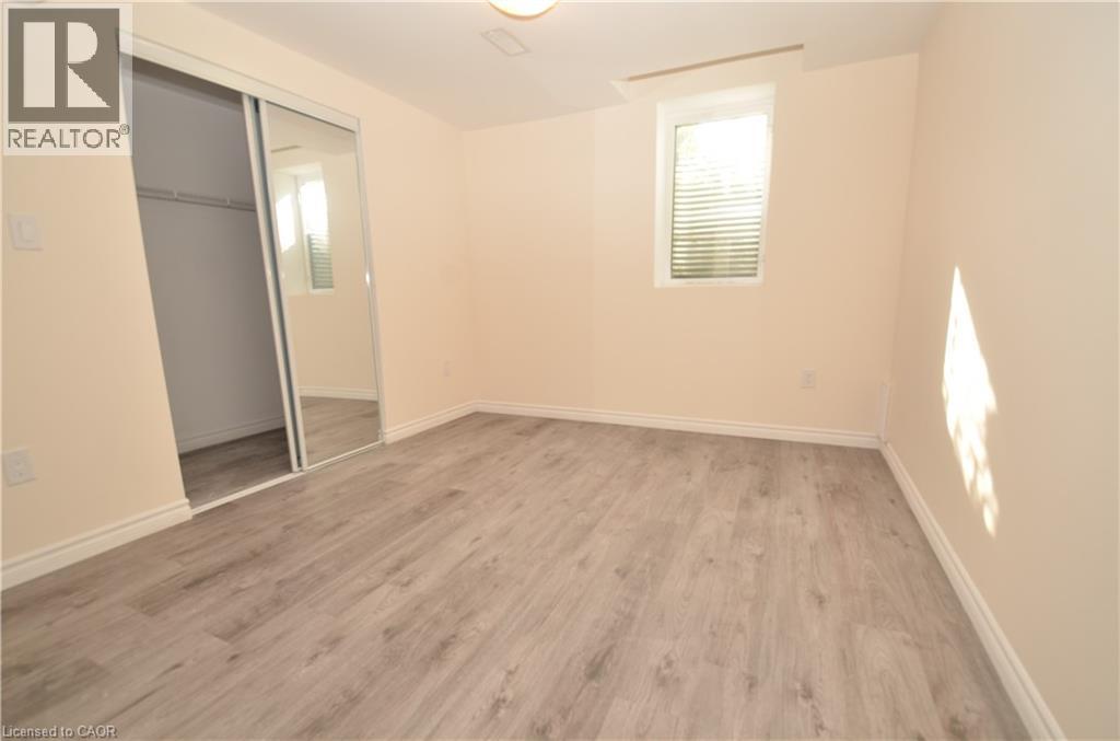 4 FINDLAY Drive Unit# B, Ancaster, Ontario, L9K0H4 — Photo 11
