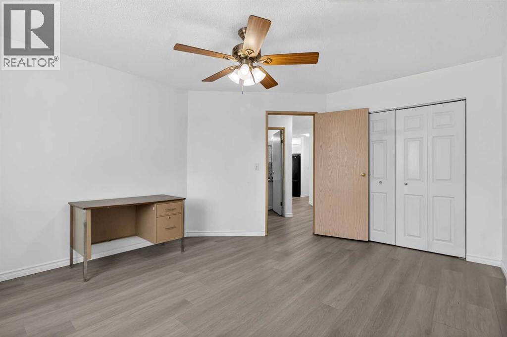 #414 10 Dover Point SE - 14