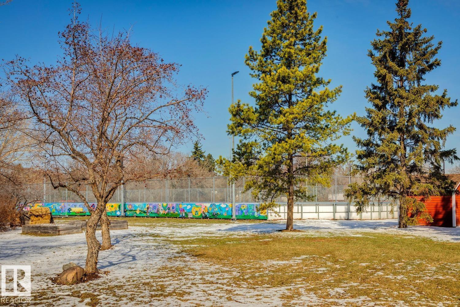 #101 11140 68 AV NW, Edmonton