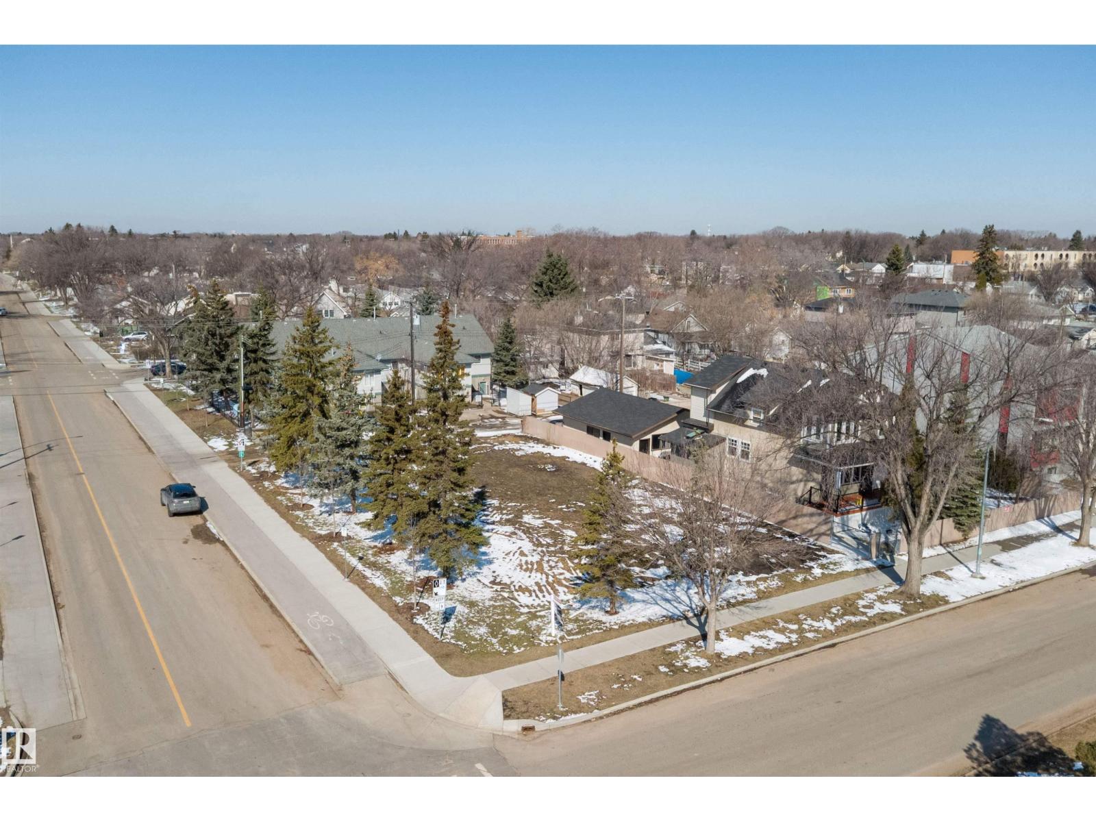 11906 76 ST NW, Edmonton