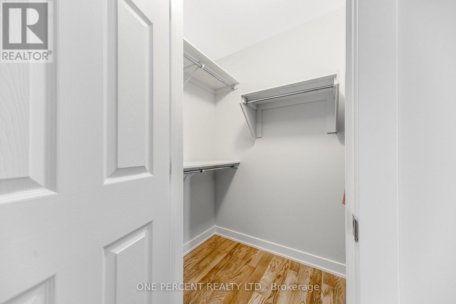 1016 SHOWMAN STREET - 16