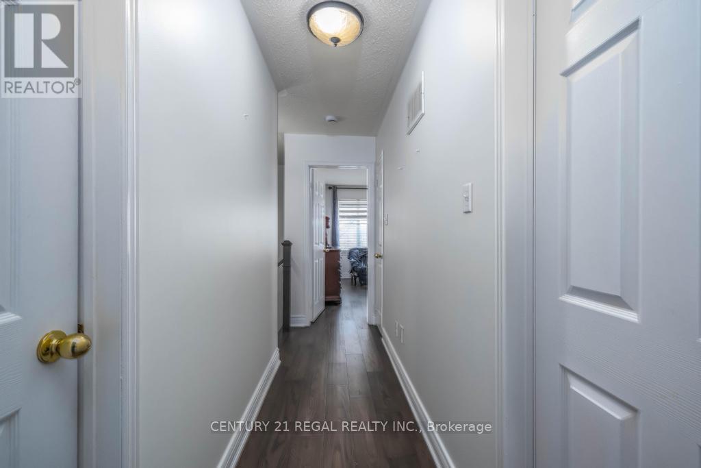 43 WATERTON CRESCENT - 21
