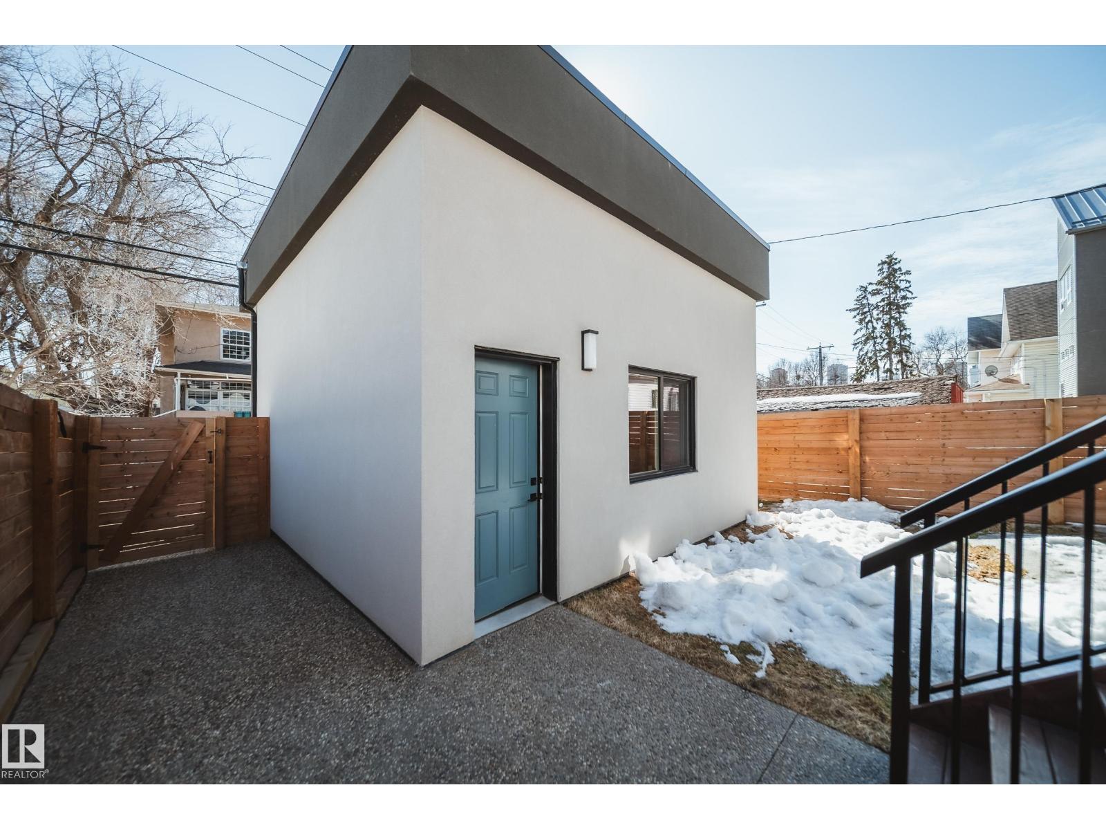 9625 101 ST NW, Edmonton