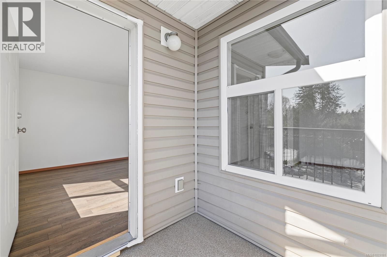 #307 3215 Cowichan Lake Rd - 22