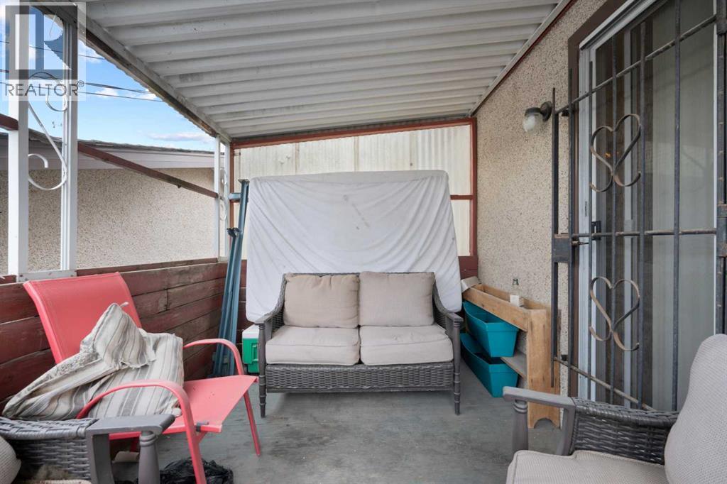 1521 44 Street SE - 5