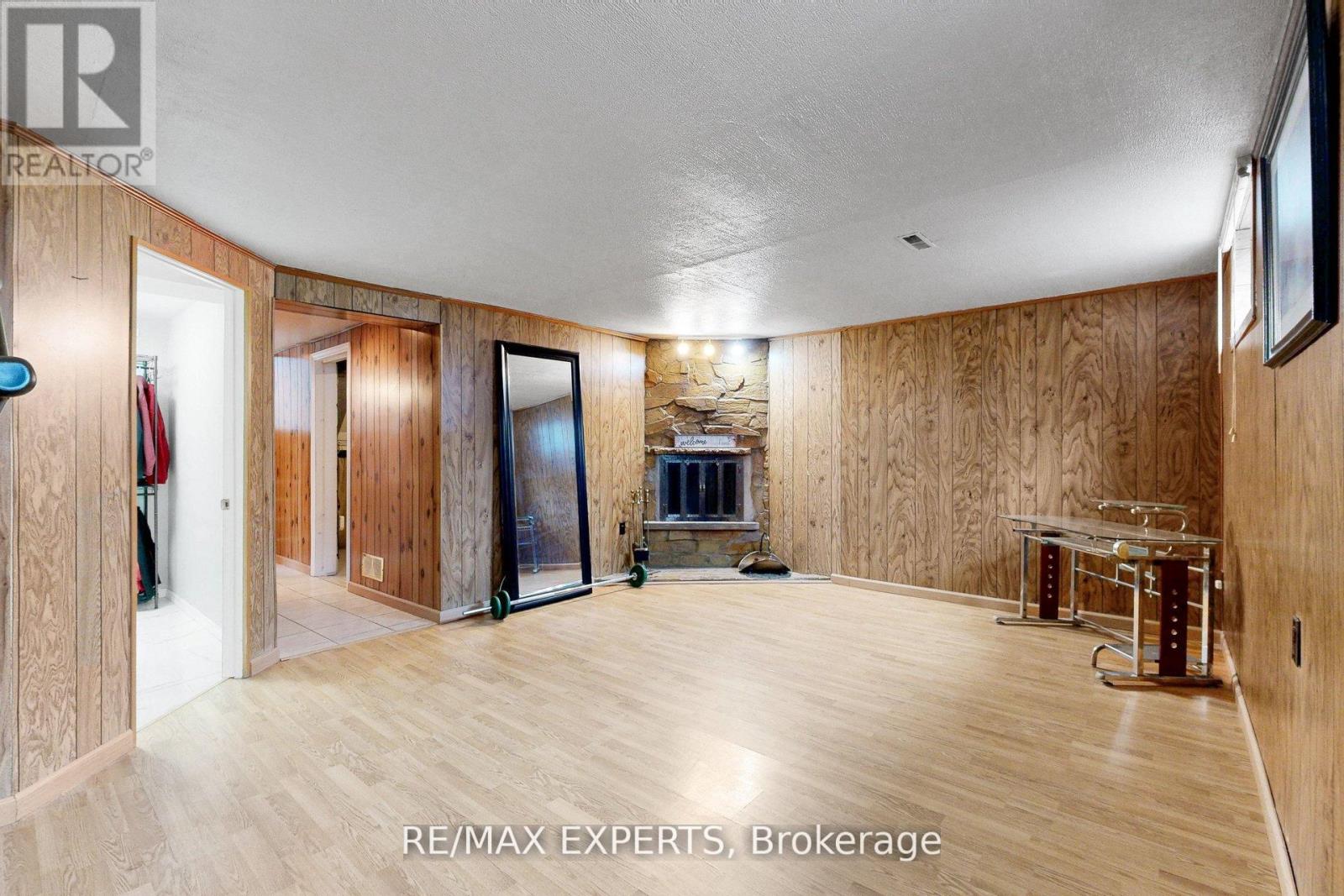 1149 SHADELAND DRIVE — photo 35