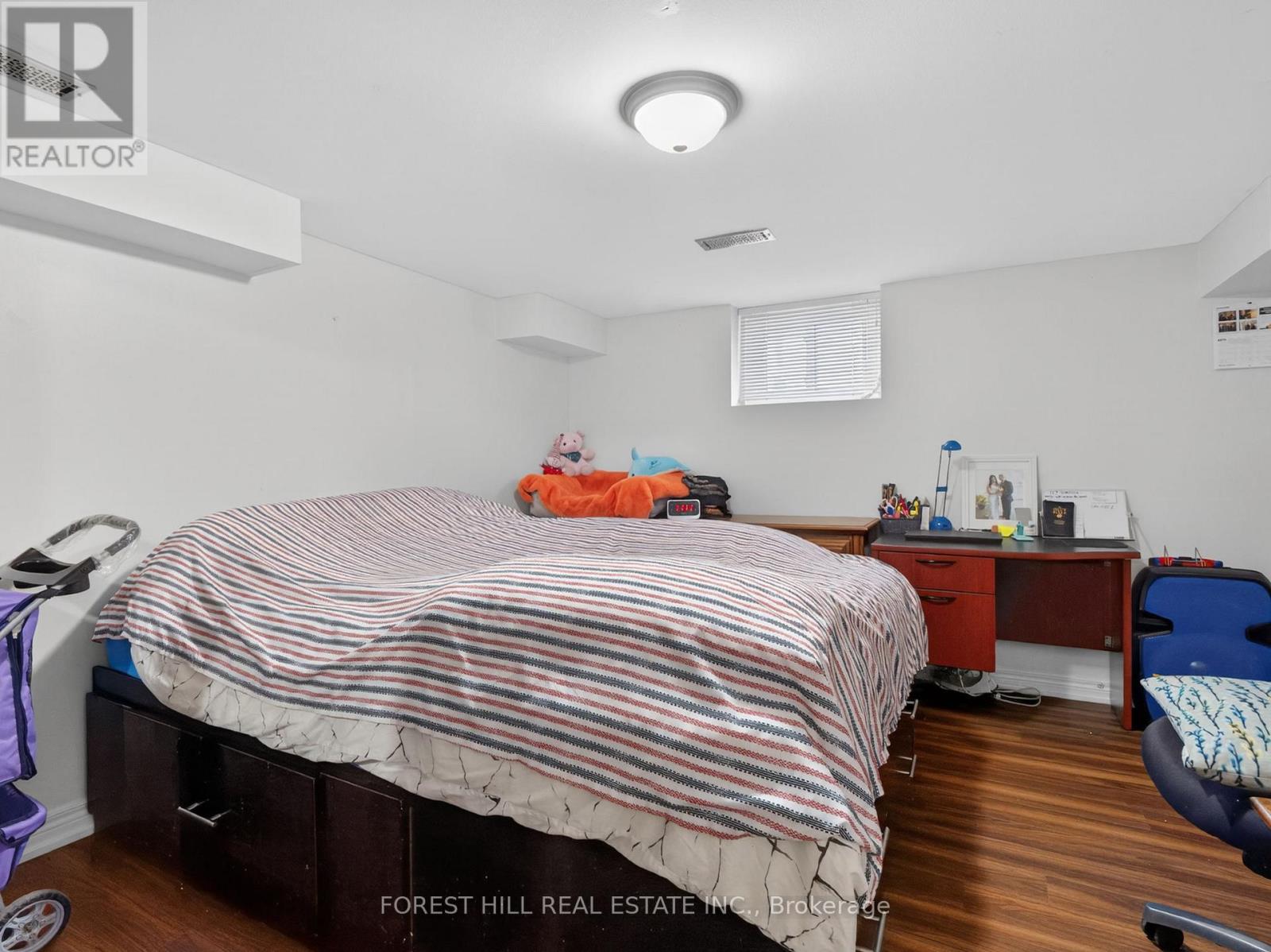 114 REGENT ROAD - 35